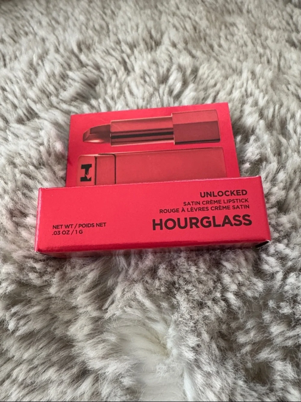 Hourglass unlocked satin
